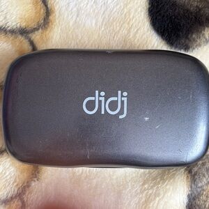 didj Handheld Game Console in Bright Pink With Charger (will need batteries)